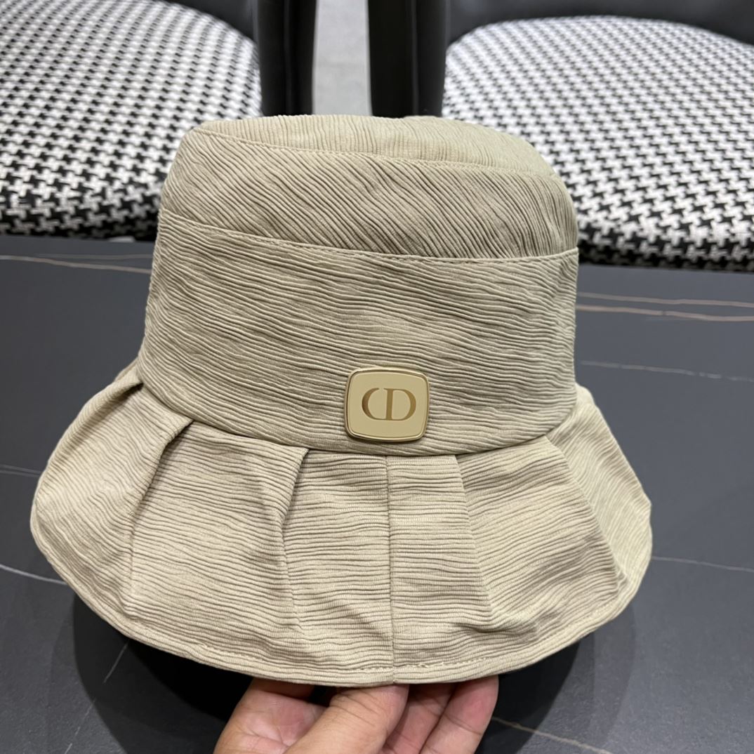 Christian Dior Caps